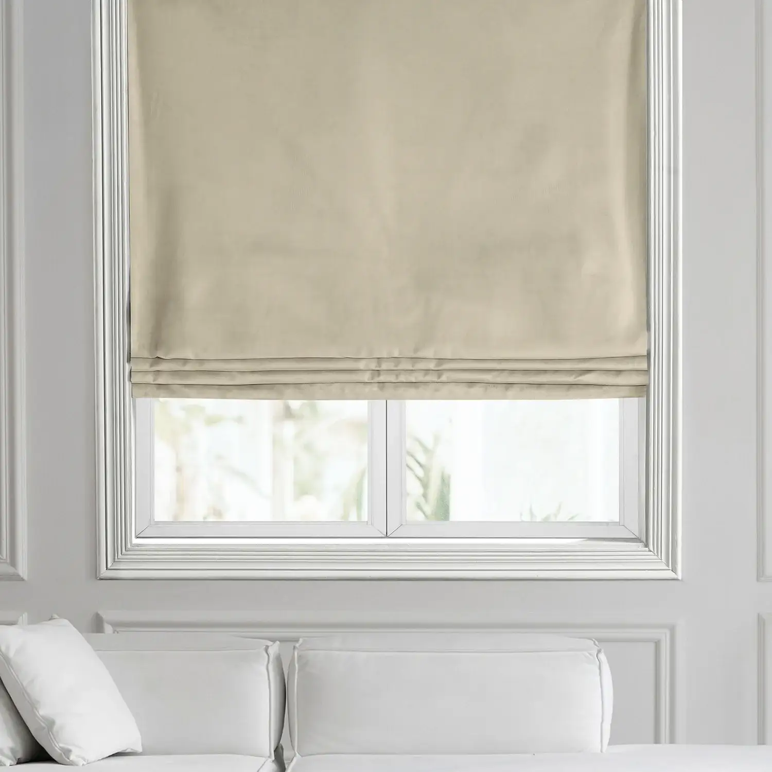 Au Lait Crème Heritage Plush Velvet Roman Shade
