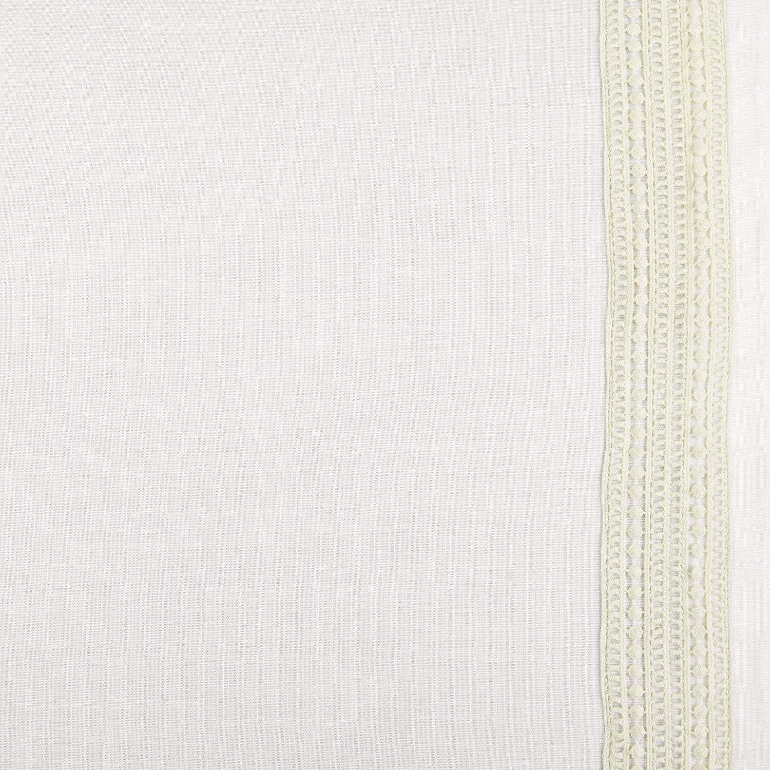 Ridge Lattice White Bordered Modern Hampton Textured Cotton Swatch